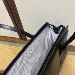 就職カバンの画像