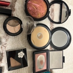 コスメまとめ売りの画像