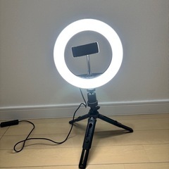 LED リングライト　スマホ　WEBカメラ　自撮り