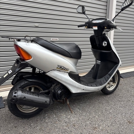 4052.高馬力2スト　ライブディオ（後期）　バッテリー、ミラー新品　千葉県柏市　即日配送、自走引き取りも可能