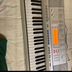 CASIO LK-205 キーボード　電子ピアノ
