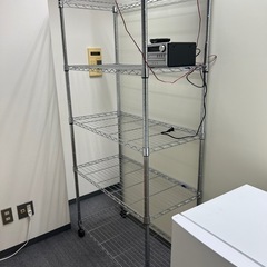 取引中【美品】メタルラック