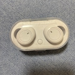 スリーコインズ　ワイヤレスイヤフォン