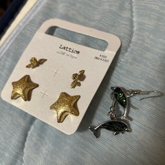 ピアス