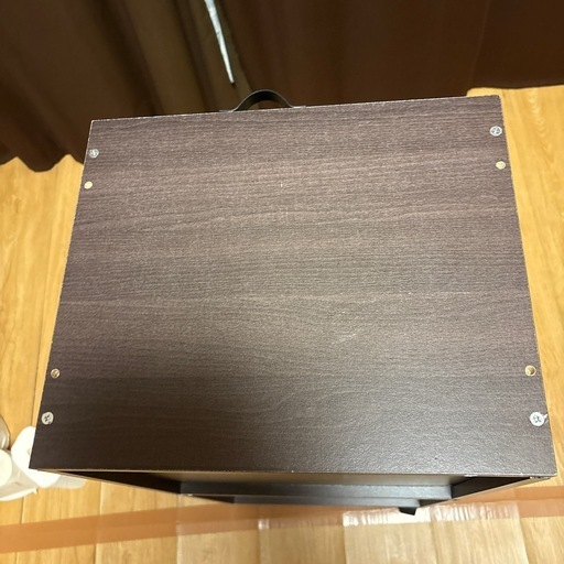 キャスター付き収納ボックス