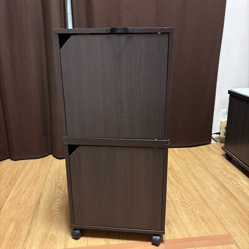 キャスター付き収納ボックス