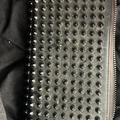 ルブタン 財布 正規品  【中古・最安】