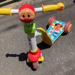 アンパンマンの2wayスクーター キックボードの画像