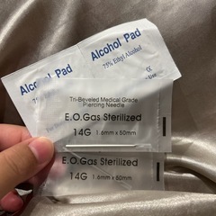 ニードル　14G ２本