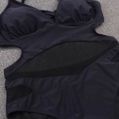 新品未使用　ワンピース　水着　の画像