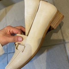 【一度のみの着用】RANDA ローファー　の画像