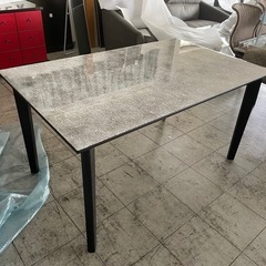 140センチ幅　難あり品　作業台として　クリスタルガラストップの...