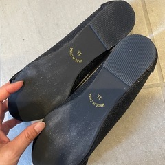 【一度のみの着用】キラキラパンプス　 L Lの画像