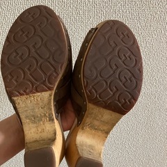UGG サンダル
の画像