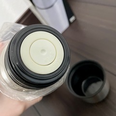 新品未使用？ダブルステンレスボトル スリムタイプ 水筒の画像