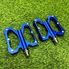 【新品】アルミ製 軽量フラットペダル 左右セット 自転車用　9/16の画像