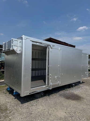 断熱材いりシャッターコンテナ バイク 車ガレージ 物置 倉庫
