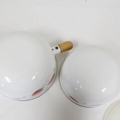 Strawberries ストロベリーズ ホーロー 琺瑯 保存容器 ボウル 片手鍋 大小 2個セットの画像