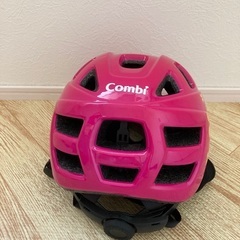 ♦️ 幼児　コンビ ヘルメット ♦️の画像