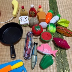 セブンイレブンとおままごとセット800円　の画像