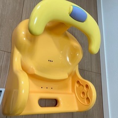 アップリカのバスチェアの画像