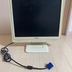 パソコンモニター