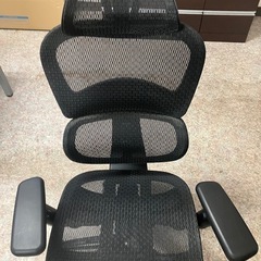 オフィスチェア、事務椅子