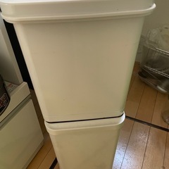 45リットル　ゴミ箱