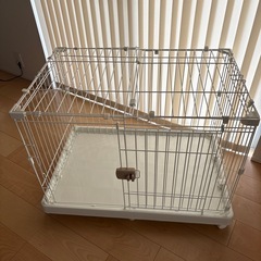 犬用ケージ
