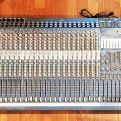 【プロ仕様レコーディング／PAミキサー】TASCAM M-1600　24ch 8bus / ケーブル＆マニュアルつき【差し上げます】の画像