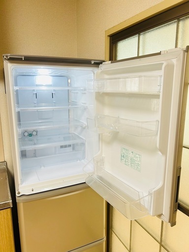 【お取引中】シャープ 冷蔵庫 どっちもドア