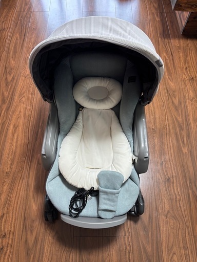 combi ネムリラ 電動ハイローチェア ホワイトレーベル