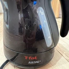 T-fal 電気ケトルの画像