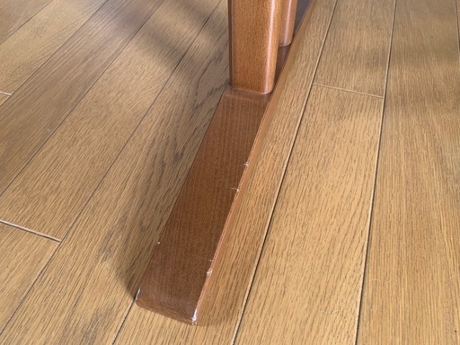 カリモク60 カフェテーブル(ウォールナット)値下げしました！