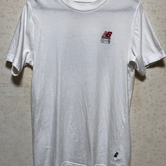 ニューバランスＴシャツ Ｓサイズ