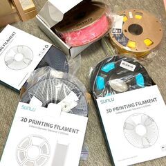 3Dプリンター＋フィラメント５個セットの画像
