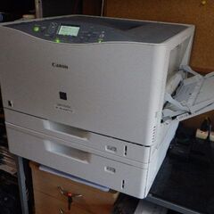 カラーレーザープリンタ A3サイズ canon LBP9520C