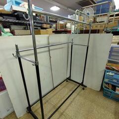 ハンガーラック 中古品 2段ダブル  キャスター付 パイプハンガ...