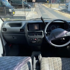 総額6.5万円★訳あり格安★車内広々フラット軽箱バン★Tベル交換歴あり★ナビ★平成16年式 ダイハツハイゼットバン4WD SP(S210V)14.7万キロ ホワイトの画像