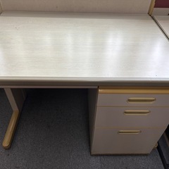 事務机スチール　中古