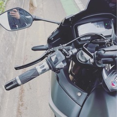 Honda CBR400R マットブラック　スポーツバイクの画像