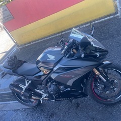 Honda CBR400R マットブラック　スポーツバイクの画像