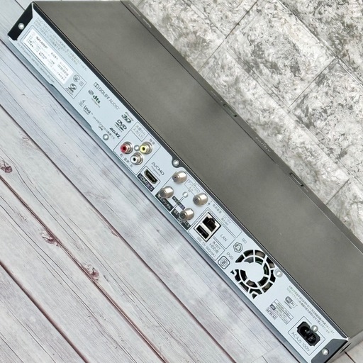 HDDジャンク品 シャープ「アクオス・ブルーレイ」1TB・2チューナー搭載