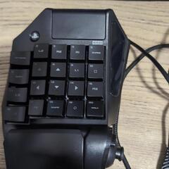 ゲーミング周辺機器　左手デバイス　左手キーボード　マウス　ゲーム　パソコン　PCの画像