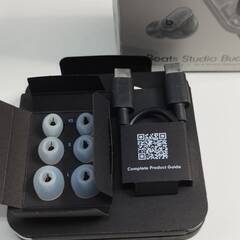 【良品】Beats Studio Buds + ワイヤレスイヤホン〈MQLK3PA/A〉の画像