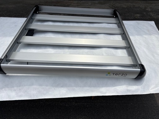 【美品】ルーフラックEA303　シルバー+荷崩れ防止ネット付き