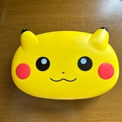 ピカチュウ　おしりふき入れ　ウェットティッシュ　ボックス