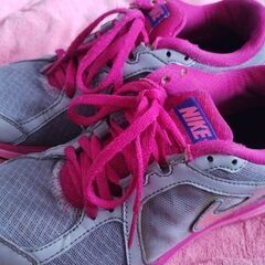 NIKE(ナイキ) スニーカー 23.0