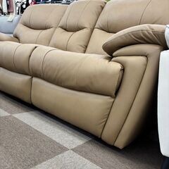 YAMADA/電動ソファ/USBポート付き、カップホルダー付き✨3090?