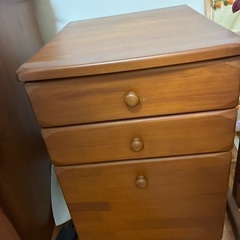 学習机　椅子・棚付き　木製の画像